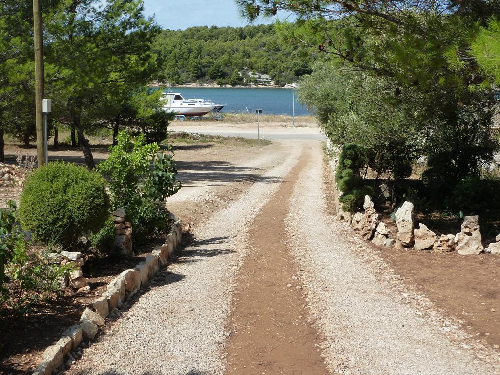 Apartments Davor Jadrtovac Εξωτερικό φωτογραφία